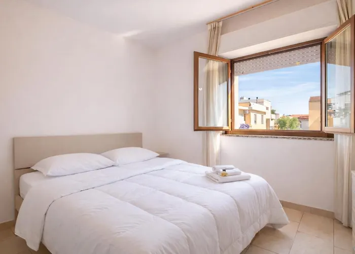 Dimoras 3br Center Balcony & Parking Sf Appartement